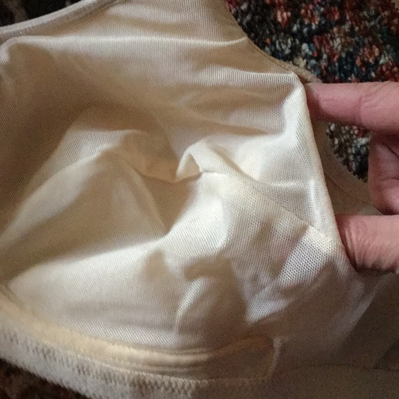 Amoena mastectomy Bra - Picture 5 of 5